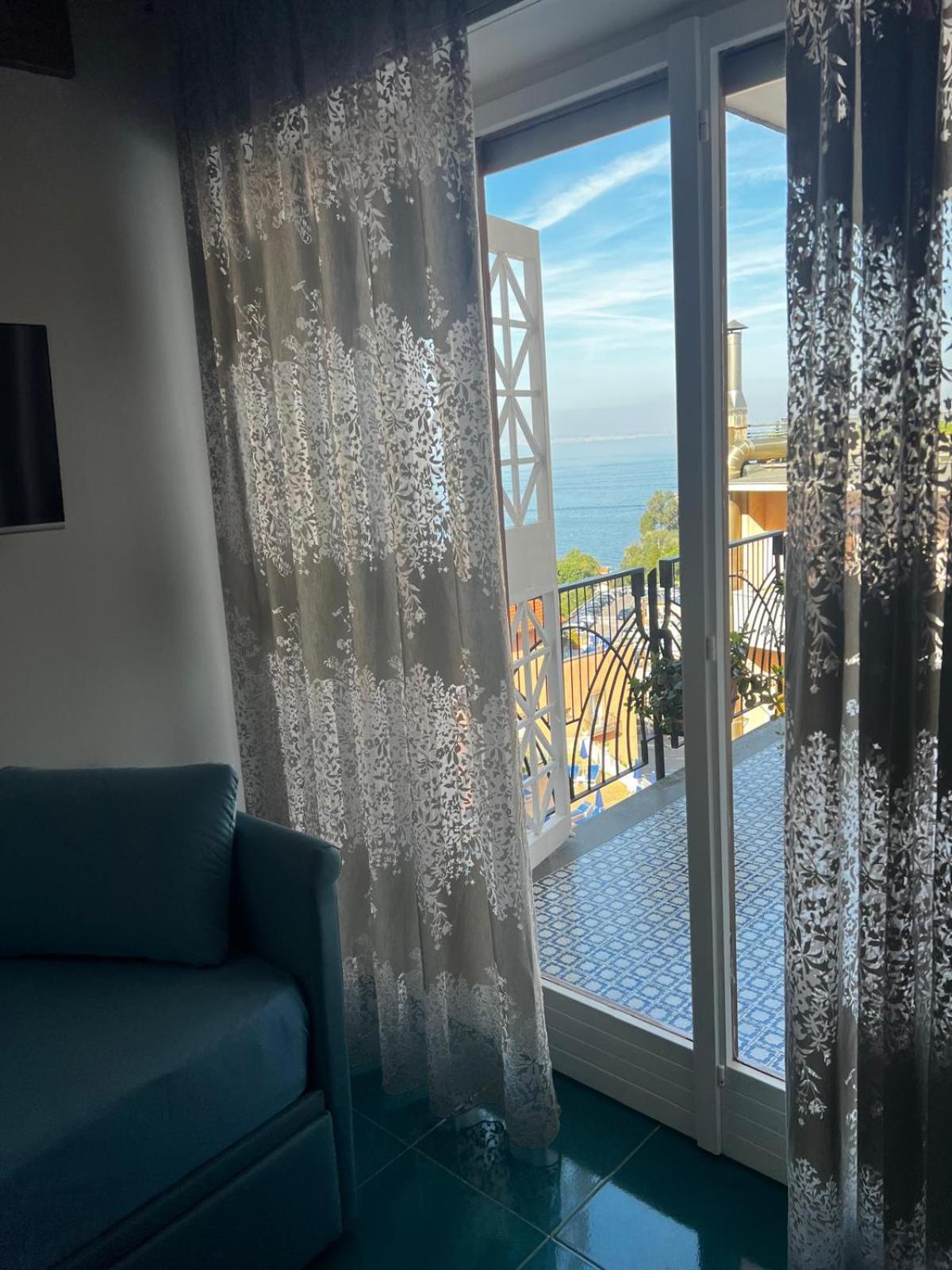 Ca Do Sorrento Sensations Bed & Breakfast Exterior foto