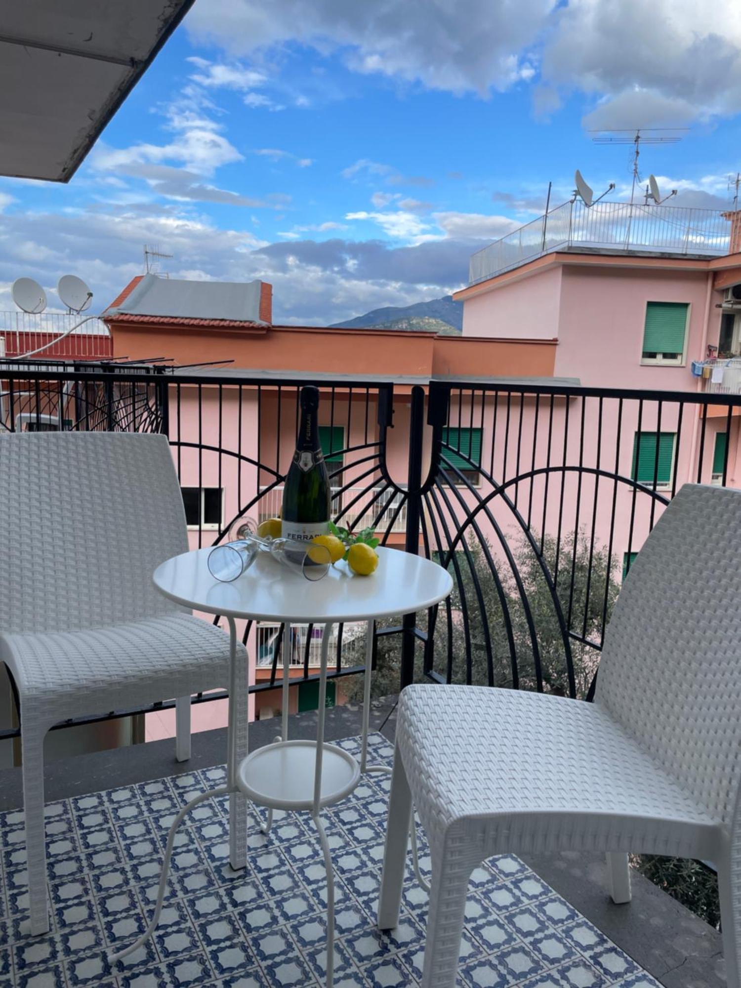 Ca Do Sorrento Sensations Bed & Breakfast Exterior foto